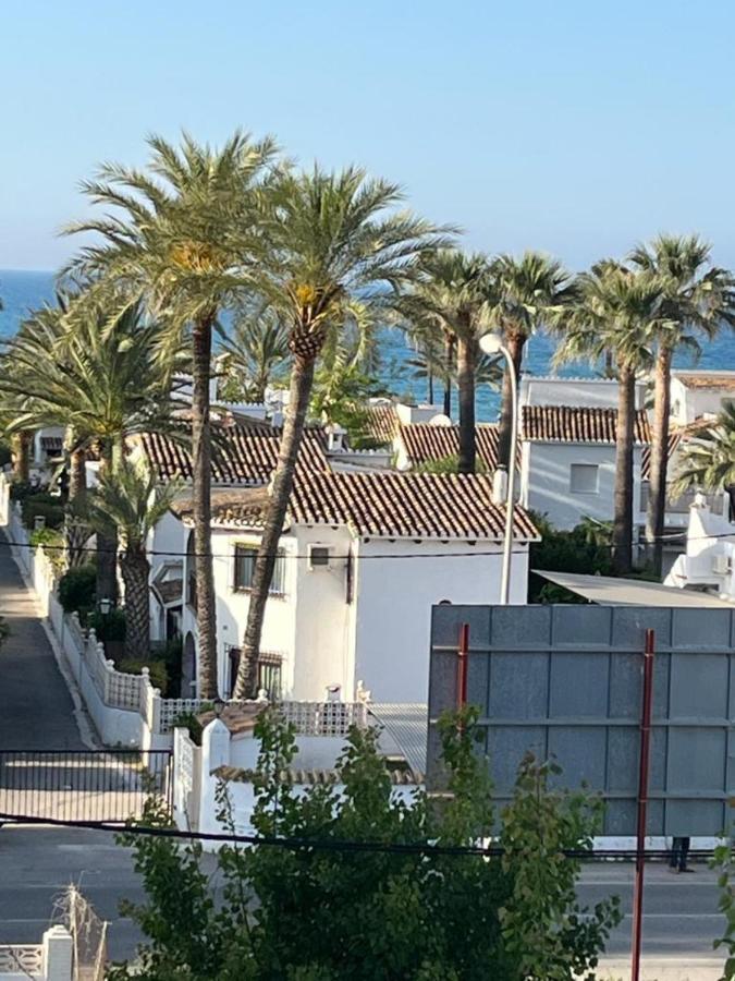 La Playa A 2 Minutos Y 14 Segundos A Pie Apartment Denia Bagian luar foto